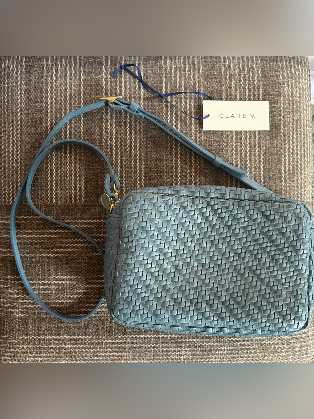 Like new Clare v Marisol with adjustable strap
